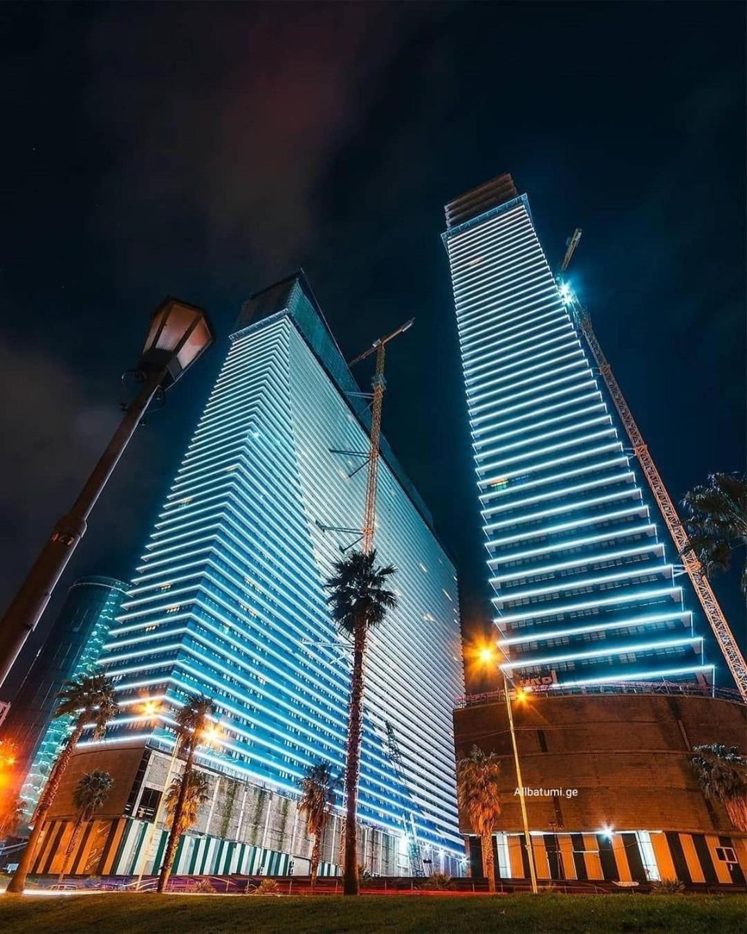 Orbi City Amazing Apartments Batumi Eksteriør billede
